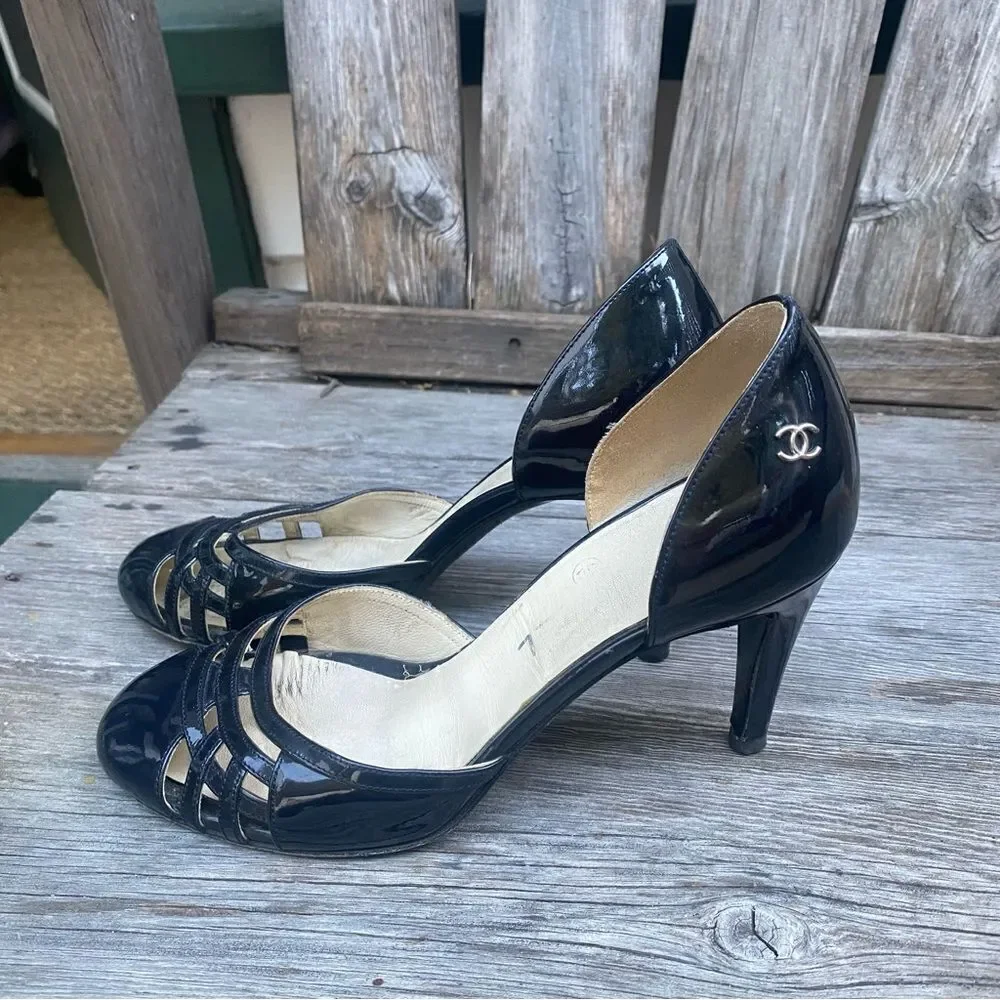 Chanel Chaus Ouvertes Noir Black Patent Heels Size 36 in navy